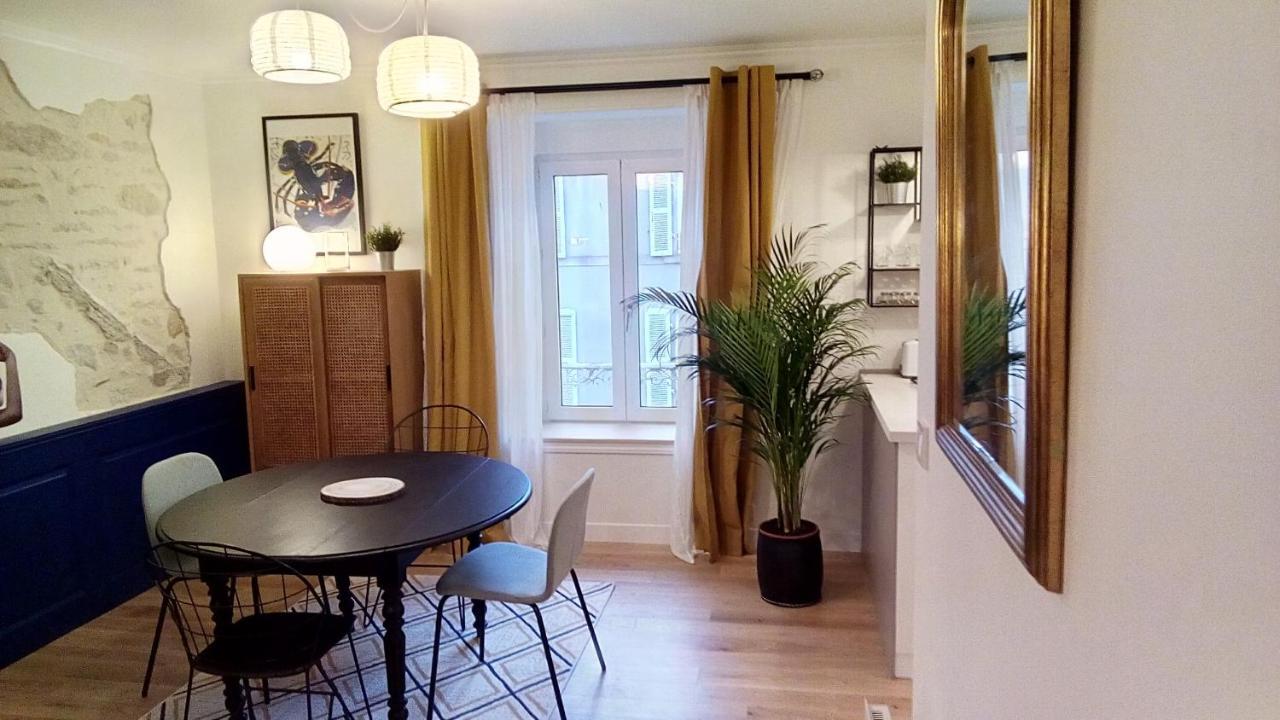 Les Appartements Du 31 - Centre Ville - 2E Etage - 50 M2 Quimper Exterior photo